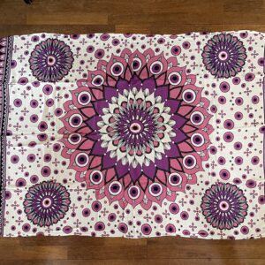 Sarong med frynser - farven på en yoni